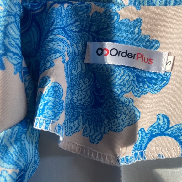 Coat - Picture 3 of 4